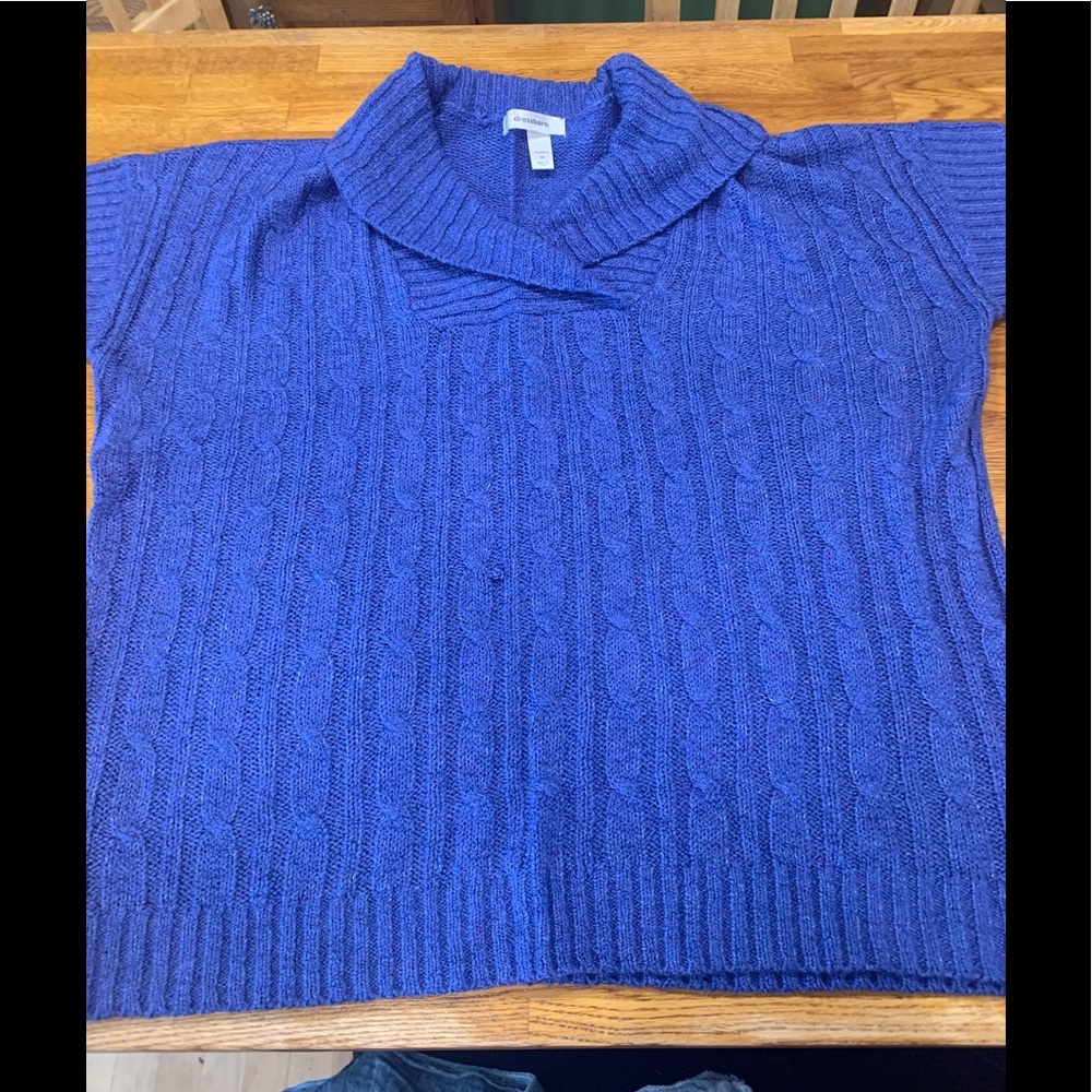 DressBarn Women’s plus size tshirt sweater - 1X
